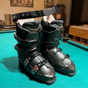 Lange 60 Vec-5 Women’s Ski Boots Sz 28/29.5 ￼